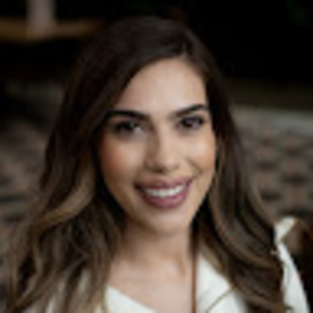 Meet your Posher, Karina